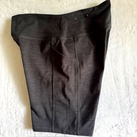 AE Womens Size L Gray Yoga Workout Shorts High Rise Wide Waistband Pockets READ - Picture 3 of 13